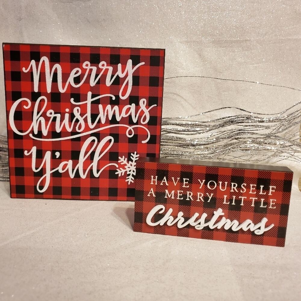 Christmas Holiday Wooden Buffalo Plaid Sign Decor Shelf Sitter Set of 2